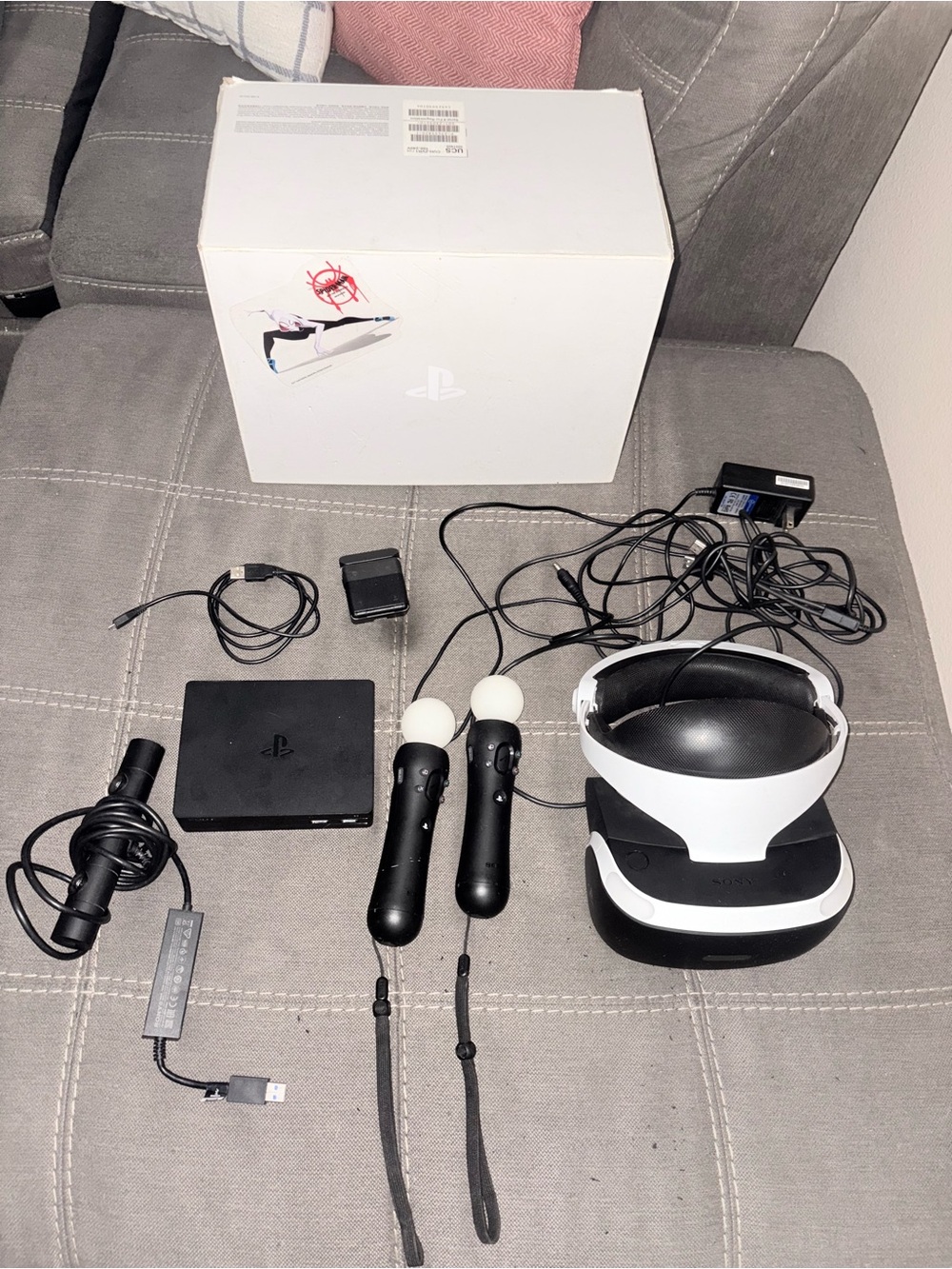 Sony White and Black PlayStation VR Bundle with Motion Controllers